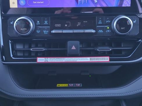 Certified 2026 Toyota Highlander XLE AWD/4WD image 22