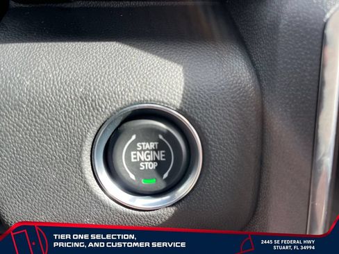 New 2026 GMC Acadia AT4 w/ Luxury Package AWD/4WD image 21
