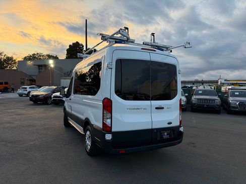 Used 2016 Ford Transit 150 XLT image 5