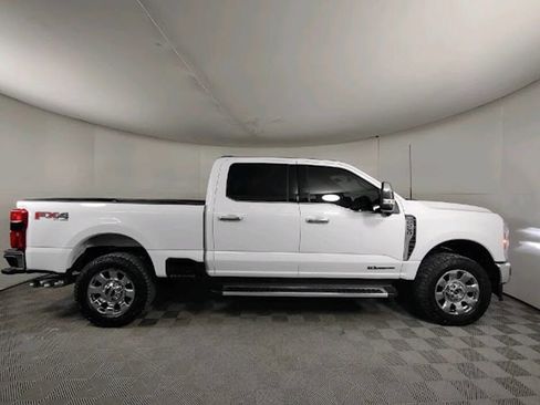 Used 2023 Ford F250 Lariat w/ Chrome Package AWD/4WD image 9