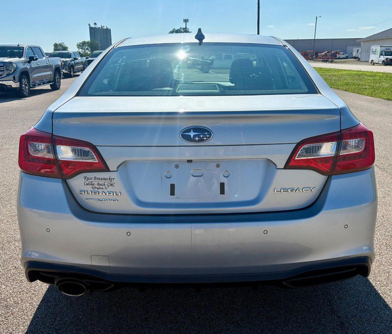 Used 2018 Subaru Legacy 2.5i Limited AWD/4WD image 4