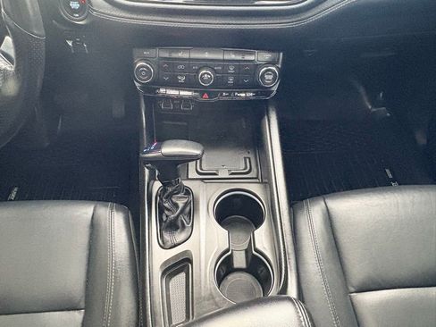 Used 2022 Dodge Durango GT image 19
