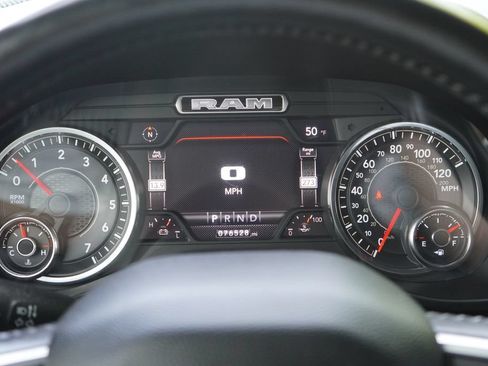 Used 2021 RAM 1500 Big Horn AWD/4WD image 17