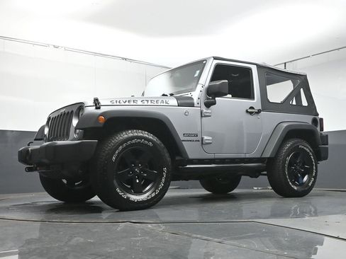 Used 2016 Jeep Wrangler Sport w/ Quick Order Package 24S AWD/4WD image 27
