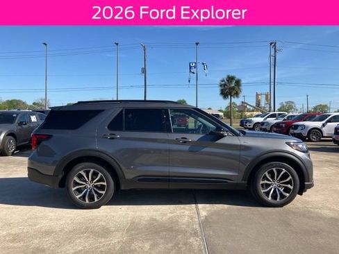 New 2026 Ford Explorer ST-Line w/ Premium Package RWD image 8