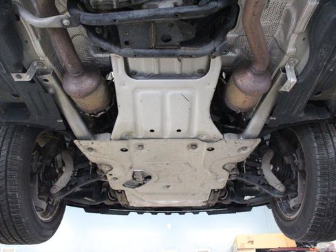 Used 2015 Land Rover Range Rover Sport HSE AWD/4WD image 97