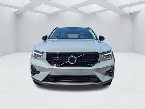 New 2026 Volvo XC40 B5 Ultra w/ Protection Package Premier AWD/4WD image 9
