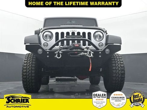 Used 2016 Jeep Wrangler Rubicon w/ Power Convenience Group image 56