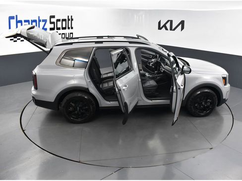 Certified 2023 Kia Telluride SX X-Pro AWD/4WD image 32