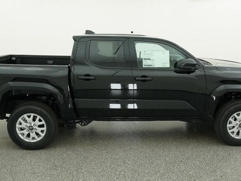 New 2026 Toyota Tacoma SR RWD image 5