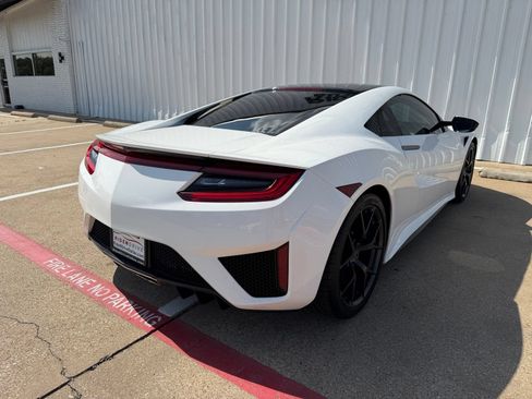 Used 2017 Acura NSX AWD/4WD image 7