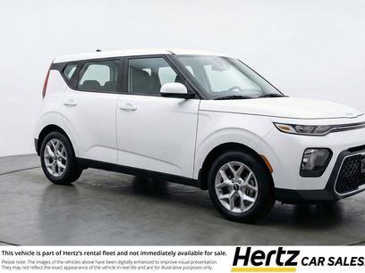 Used 2025 Kia Soul LX w/ LX Technology Package