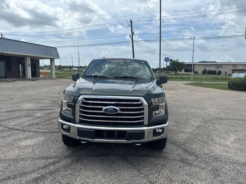 Used 2015 Ford F150 XLT w/ Equipment Group 302A Luxury AWD/4WD image 4