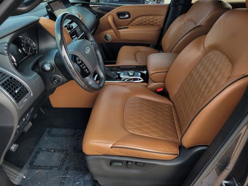 Used 2024 INFINITI QX80 Sensory image 31