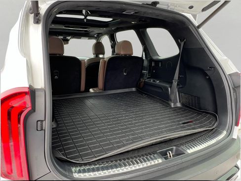 Used 2021 Kia Telluride SX w/ SX Prestige Package image 43