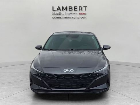 Used 2022 Hyundai Elantra SEL image 8