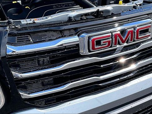 Used 2026 GMC Terrain Elevation FWD image 30