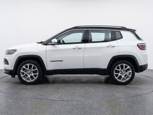 Used 2025 Jeep Compass Limited AWD/4WD image 5