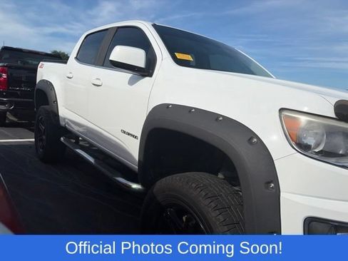 Used 2019 Chevrolet Colorado W/T w/ WT Convenience Package RWD image 4