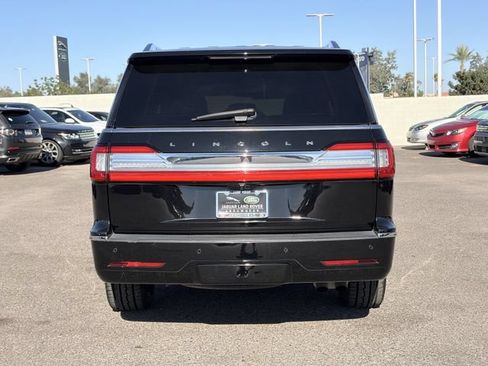 Used 2018 Lincoln Navigator Reserve w/ Technology Package AWD/4WD image 27