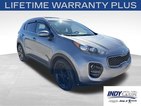 Used 2018 Kia Sportage LX w/ LX Popular Package AWD/4WD image 3