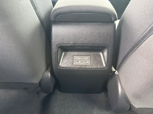 Used 2024 Toyota Corolla LE FWD image 25