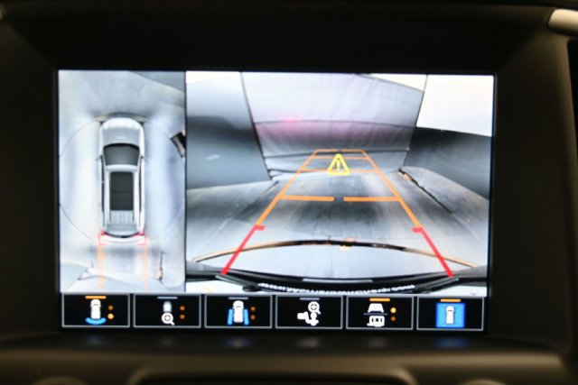 Used 2022 GMC Terrain AT4 w/ Infotainment Package II AWD/4WD image 33