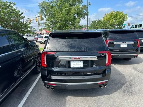 Used 2023 GMC Yukon XL Denali w/ Denali Reserve Package AWD/4WD image 5