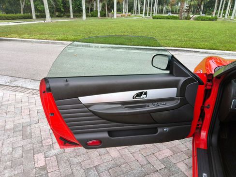 Used 2002 Ford Thunderbird RWD image 46