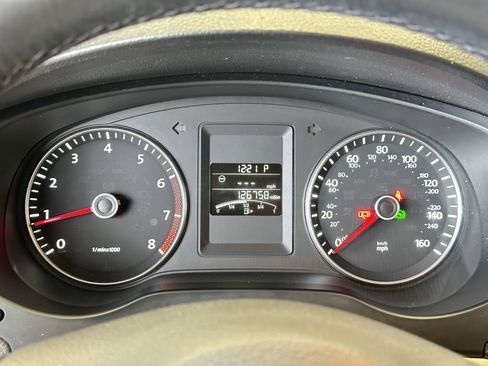 Used 2014 Volkswagen Jetta SE FWD image 11