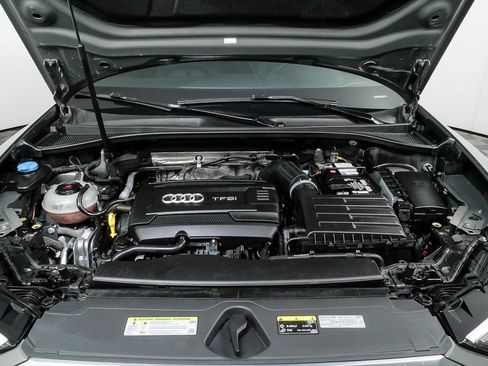 Used 2019 Audi Q3 2.0T Premium w/ Convenience Package image 33