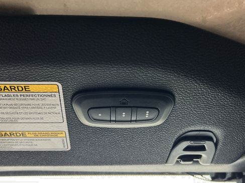 Used 2019 Jeep Wrangler Unlimited Rubicon image 36