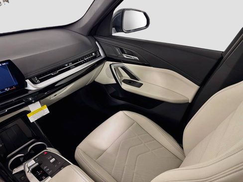 New 2026 BMW X1 xDrive28i w/ Technology Package AWD/4WD image 24