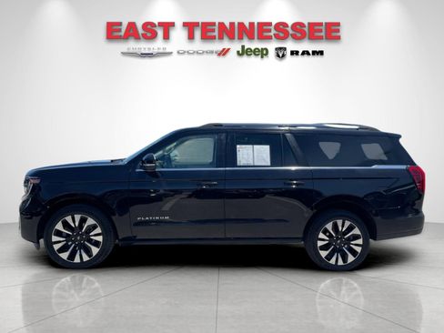 Used 2025 Ford Expedition Max Platinum w/ Driver's Package AWD/4WD image 6