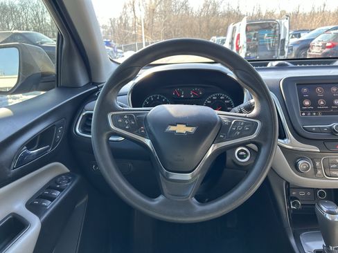 Used 2020 Chevrolet Equinox LS w/ LS Convenience Package image 10