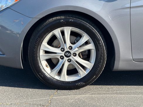 Used 2011 Hyundai Sonata Limited FWD image 23