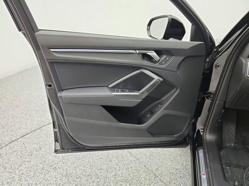 Used 2024 Audi Q3 2.0T Premium Plus AWD/4WD image 15