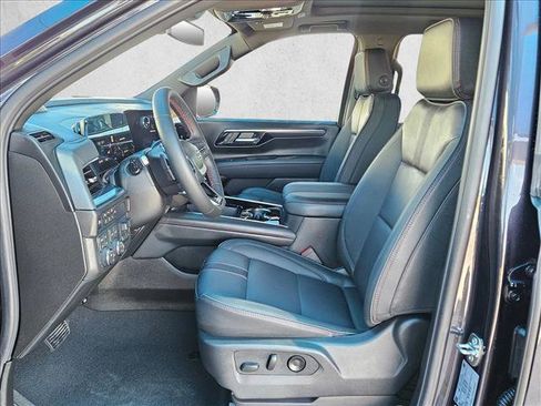 New 2026 Chevrolet Suburban RST AWD/4WD image 4