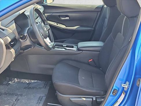 Used 2024 Nissan Sentra SV FWD image 14