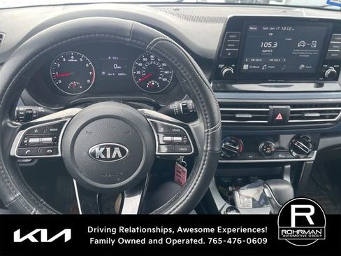 Used 2021 Kia Seltos S image 9