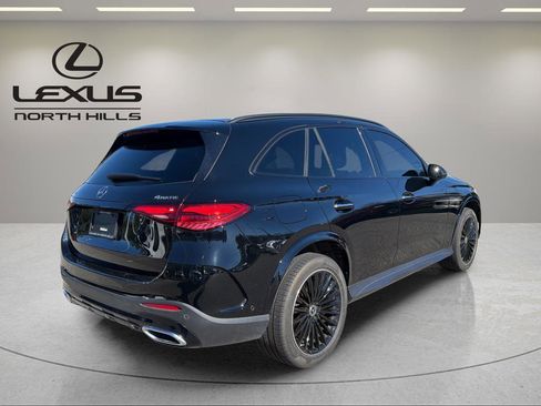 Used 2024 Mercedes-Benz GLC 300 4MATIC image 6
