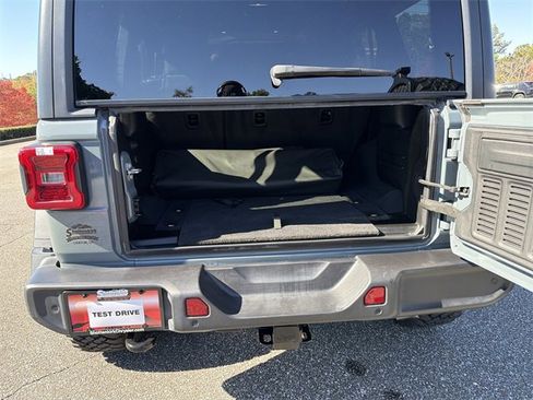 Used 2024 Jeep Wrangler Willys image 18