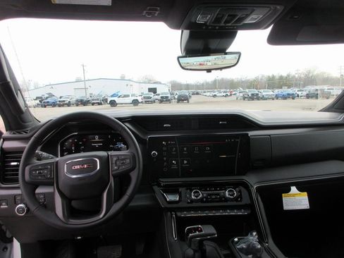 New 2026 GMC Sierra 1500 AT4X w/ AT4X AEV Edition image 17