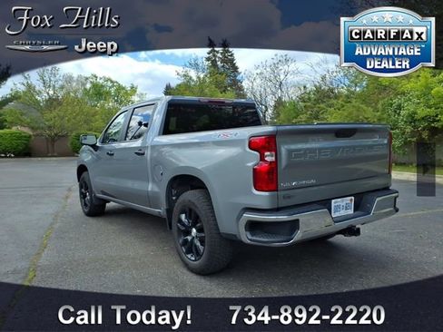 Used 2024 Chevrolet Silverado 1500 LT AWD/4WD image 6