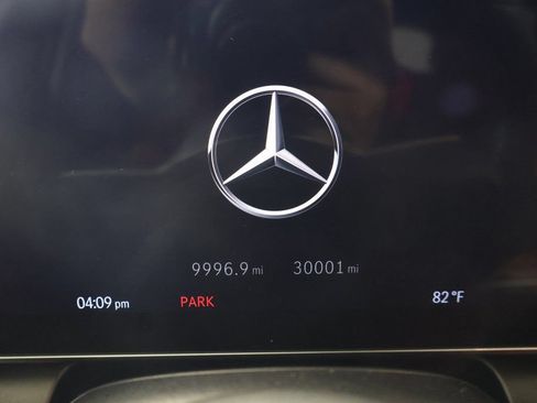 Certified 2023 Mercedes-Benz GLC 300 4MATIC image 17