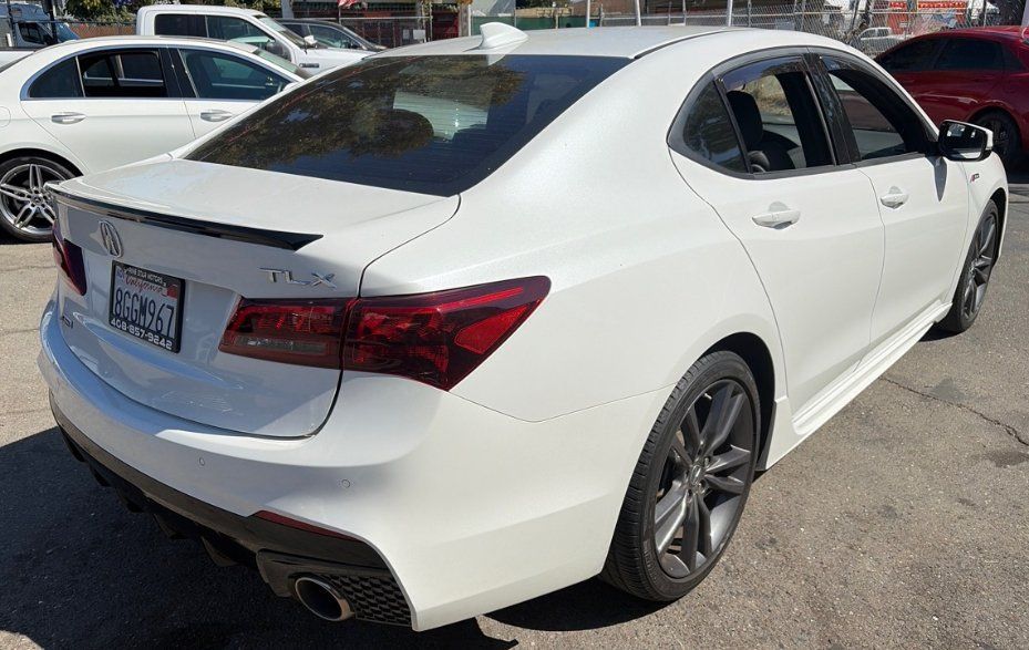 Used 2019 Acura TLX w/ Technology & A-SPEC Package FWD image 5