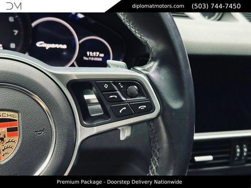 Used 2020 Porsche Cayenne AWD/4WD image 29