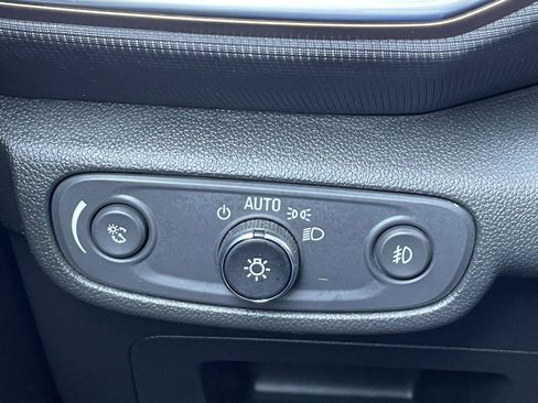 Certified 2023 Chevrolet TrailBlazer ACTIV w/ Convenience Package AWD/4WD image 29
