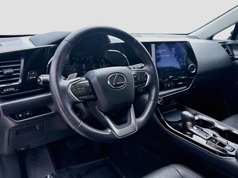 Used 2024 Lexus NX 250 FWD w/ Towing Package (2000 Lbs) image 7