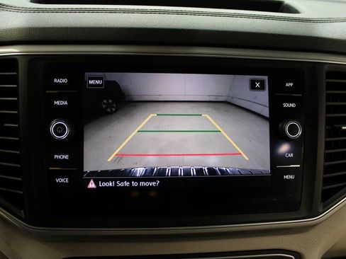 Used 2019 Volkswagen Atlas SE image 17